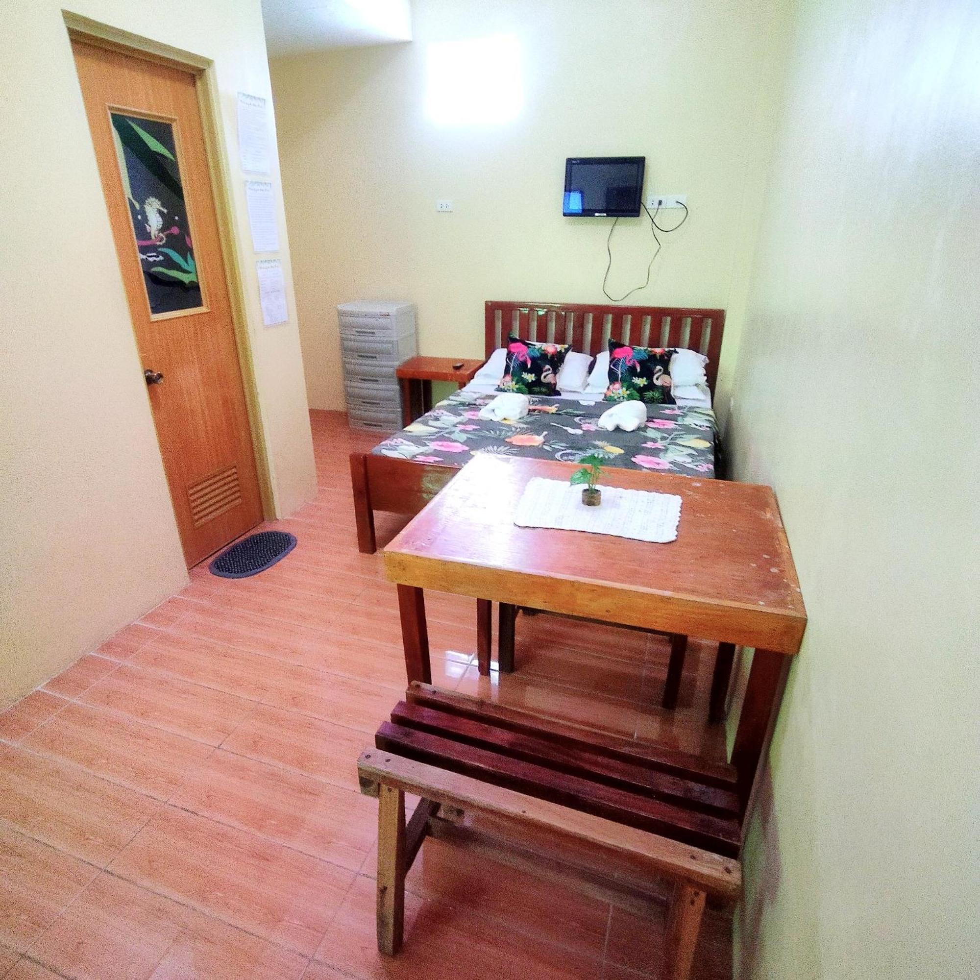 Pamujo Hostel Baclayon Oda fotoğraf